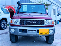 Toyota Land Cruiser 70